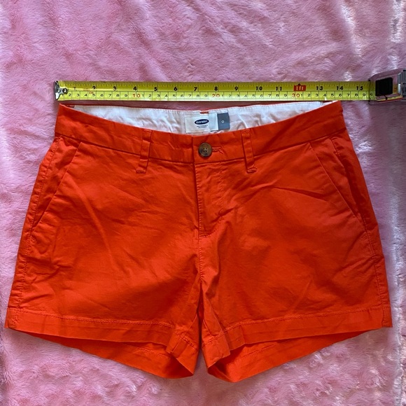 Old Navy Shorts - Picture 4 of 6